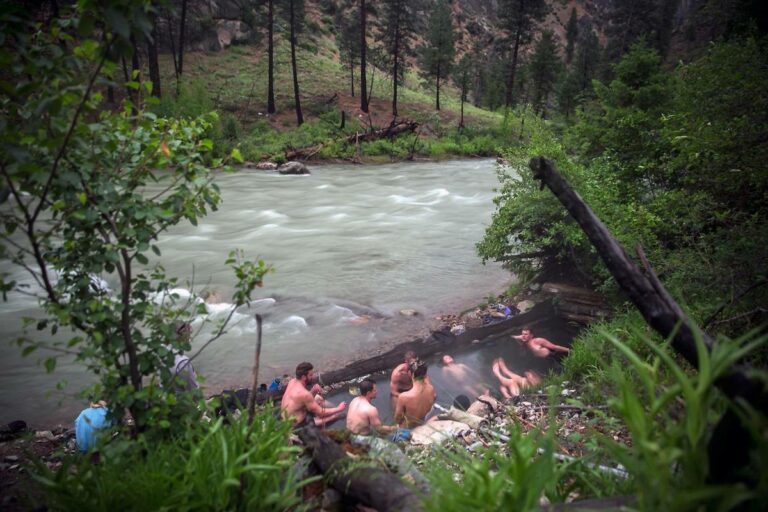 Middle Fork Salmon River Hot Springs 